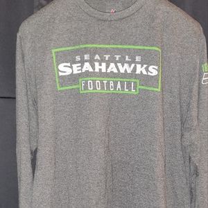 Mens NWOT LS Seattle Seahawks